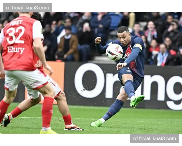 数据通讯：三月国际比赛日后，法甲球员疲劳指数与球队场均纵向冲刺距离下降呈正相关